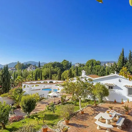 Private Heated Pool, Jacuzzi & 1225M2 Garden In Villa Cipreses Frigiliana Exterior foto