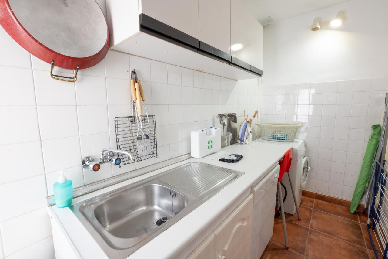 Villa Private Heated Pool, Jacuzzi & 1225m2 Garden In Cipreses